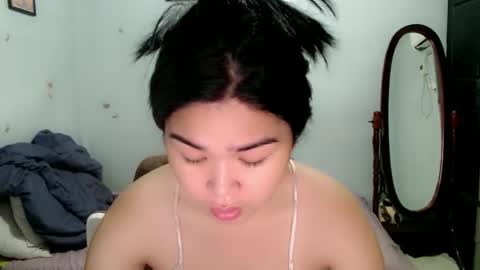 Snapshot of sweetseduction98 chatting on September 8, 6:29 pm Sweetseduction98 online show from September 8, 6:29 pm