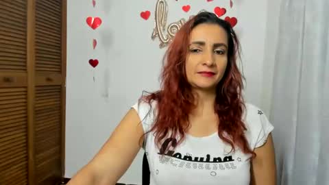 Snapshot of sweetsofia5 chatting on December 21, 4:19 am Sofia online show from December 21, 4:19 am