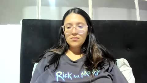 sweetyypeach online show from February 19, 2:55 am