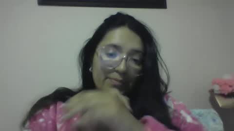 sweetyypeach online show from March 7, 3:08 am