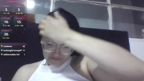 sweetyypeach online show from September 14, 4:37 am