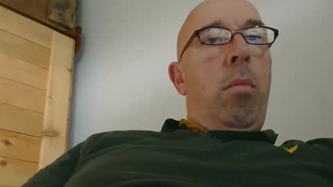 Snapshot of swissscooby55 chatting on September 11, 11:44 am swissscooby55 online show from September 11, 11:44 am
