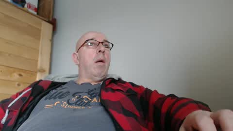 Snapshot of swissscooby55 chatting on February 9, 8:21 am swissscooby55 online show from February 9, 8:21 am