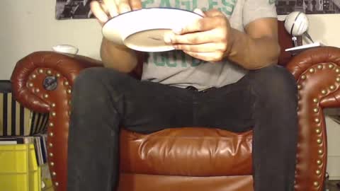 Snapshot of swolebbc chatting on February 28, 5:59 am The DickGod online show from February 28, 5:59 am