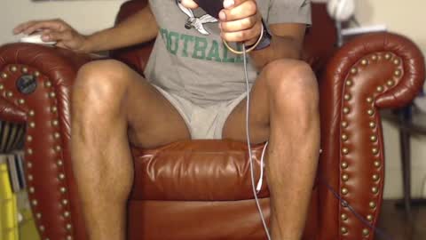 Snapshot of swolebbc chatting on March 8, 5:59 am The DickGod online show from March 8, 5:59 am