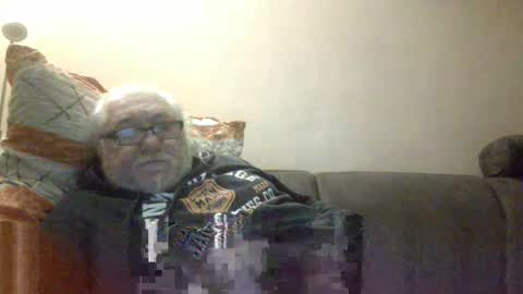 synek65 online show from December 8, 4:28 pm
