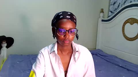 Snapshot of t_okyo chatting on September 17, 3:54 am TOKYO online show from September 17, 3:54 am