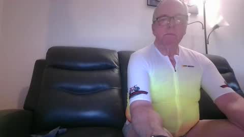 tacrunner66_ online show from February 27, 3:15 pm