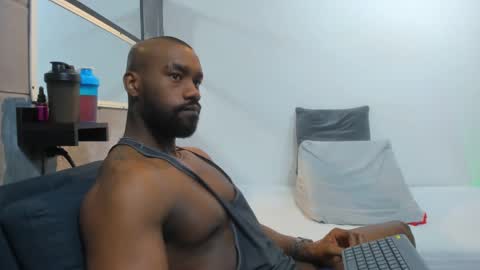 Snapshot of tafari_1 chatting on February 23, 5:50 pm Tafari Zulu online show from February 23, 5:50 pm