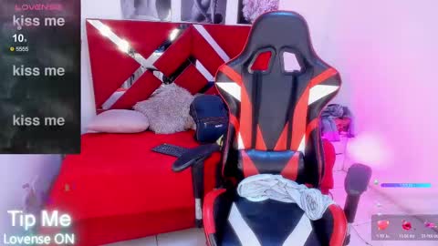 talia_rouge online show from September 17, 7:17 pm