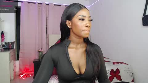 taliana  modelo independiente online show from February 19, 5:38 am