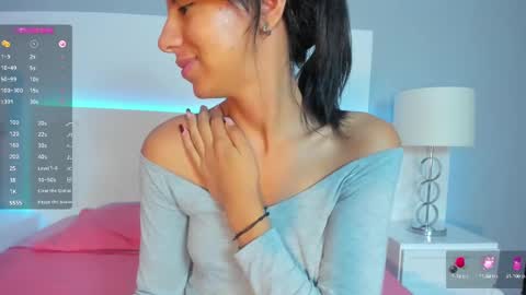 Snapshot of tamaraakins chatting on March 3, 3:22 pm Tamy online show from March 3, 3:22 pm
