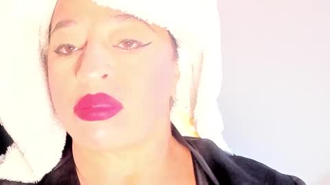 Tamara Aniston online show from September 17, 1:58 pm
