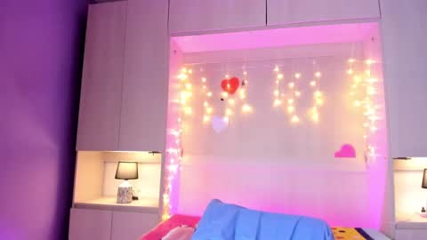 Snapshot of tamarazaki chatting on March 9, 3:49 pm Tami online show from March 9, 3:49 pm