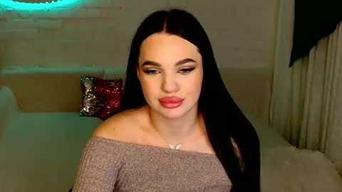 Snapshot of tasty_babyy chatting on January 19, 9:13 pm tasty_babyy online show from January 19, 9:13 pm