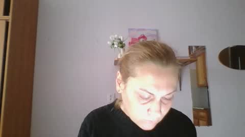 tatiana_xi online show from September 21, 9:35 am