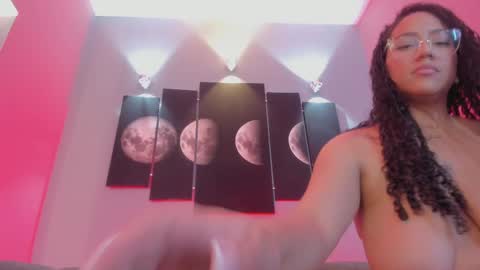 Tati online show from February 15, 9:49 am