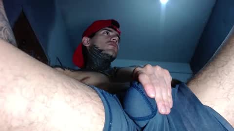 Snapshot of tatsexboy chatting on February 27, 4:57 am SeX-Boy online show from February 27, 4:57 am