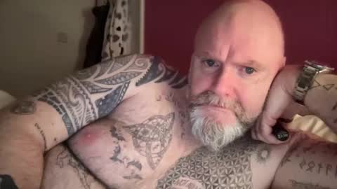 Snapshot of tattooeddilf01 chatting on January 15, 6:12 am Tattooeddilf 01 online show from January 15, 6:12 am