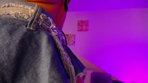 Snapshot of tattybunny chatting on March 2, 9:11 pm Tatty online show from March 2, 9:11 pm