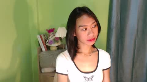 Snapshot of teamo_kiara chatting on January 16, 5:21 am your future wife online show from January 16, 5:21 am