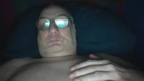 Snapshot of tebb61 chatting on September 13, 7:11 am Mark online show from September 13, 7:11 am