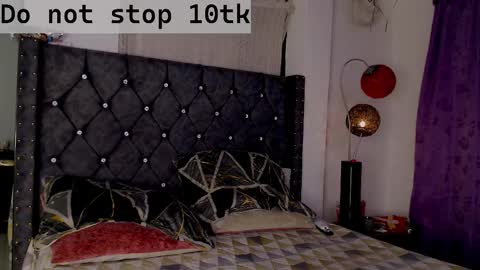 Snapshot of tessayleo_13 chatting on February 25, 11:26 pm tessa y leo online show from February 25, 11:26 pm