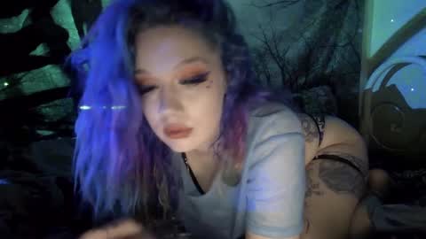 TEXASGIRLLLL online show from January 2, 4:41 am