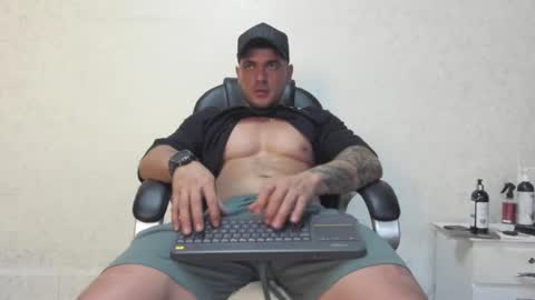 Snapshot of teylor_creed chatting on January 20, 11:43 pm teylor creed online show from January 20, 11:43 pm