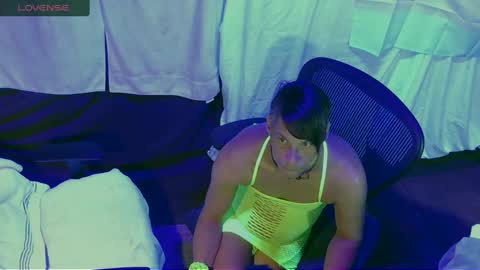Snapshot of tgirllover69141980 chatting on September 20, 1:52 am tgirllover69141980 online show from September 20, 1:52 am