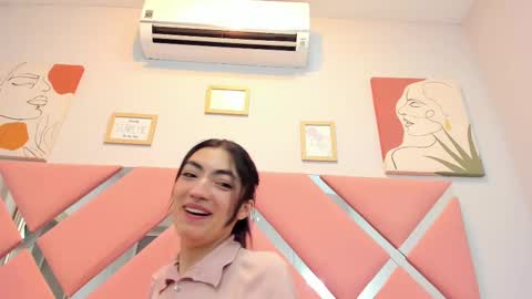 Thaily online show from March 11, 10:53 pm