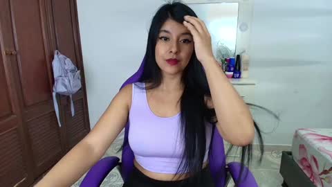 Snapshot of thalianabrunette chatting on January 11, 2:41 am Thaliana0498 online show from January 11, 2:41 am