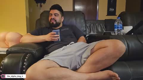 the_alpha_dog_xxx online show from December 10, 12:06 am