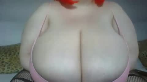 Snapshot of thekinkyangel chatting on December 4, 8:39 am Kinky Angel online show from December 4, 8:39 am