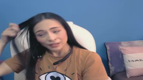Snapshot of thequeen_of_pleasure chatting on September 16, 3:37 pm Ruby online show from September 16, 3:37 pm