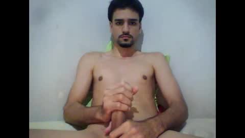 Snapshot of thiago22bk chatting on September 21, 2:48 am thiago22bk online show from September 21, 2:48 am