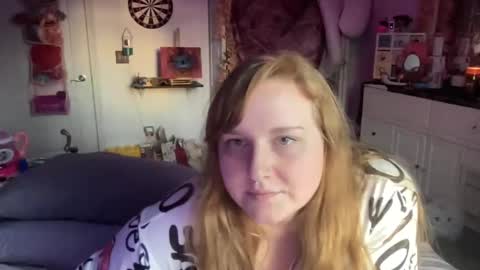 Ariel online show from March 10, 11:06 pm
