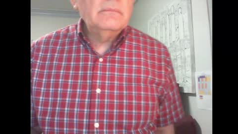 Snapshot of thickmelnik chatting on February 19, 1:50 pm James online show from February 19, 1:50 pm