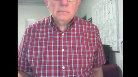 Snapshot of thickmelnik chatting on February 16, 1:16 pm James online show from February 16, 1:16 pm