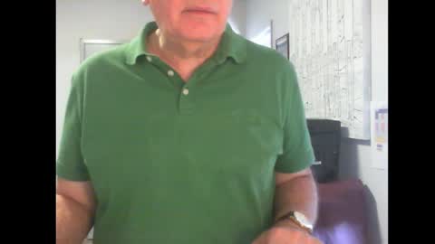 Snapshot of thickmelnik chatting on February 24, 11:09 pm James online show from February 24, 11:09 pm