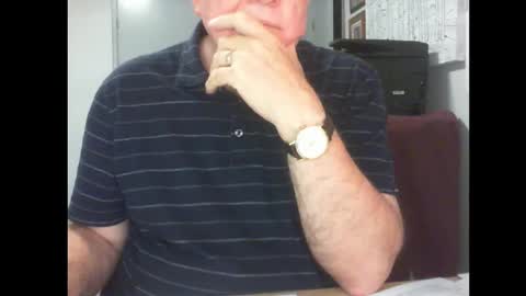 Snapshot of thickmelnik chatting on February 26, 12:27 pm James online show from February 26, 12:27 pm