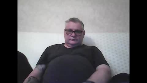 Thierrysymp online show from February 10, 5:41 pm