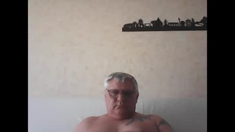 Thierrysymp online show from September 11, 3:57 pm
