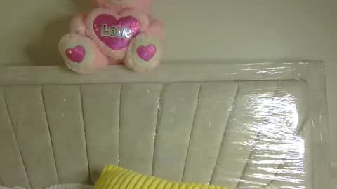 Snapshot of thotiana007 chatting on March 7, 12:23 pm thotiana007 online show from March 7, 12:23 pm