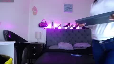 Tifanny Nails  online show from February 24, 12:48 pm