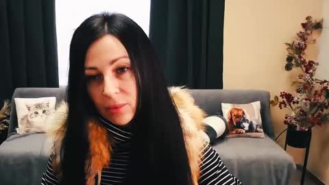 Snapshot of timeparadice chatting on March 12, 9:23 am Luisa online show from March 12, 9:23 am
