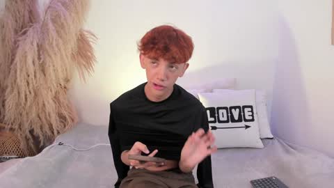 Snapshot of timothy_ross chatting on February 1, 8:47 pm Timothy 21 years old online show from February 1, 8:47 pm