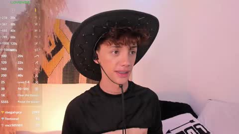 Snapshot of timothy_ross chatting on February 19, 11:04 pm Timothy 21 years old online show from February 19, 11:04 pm