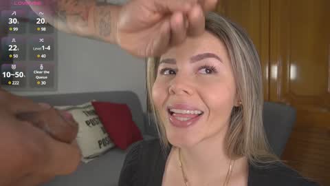 Snapshot of tinacb chatting on March 5, 12:22 pm tinacb online show from March 5, 12:22 pm
