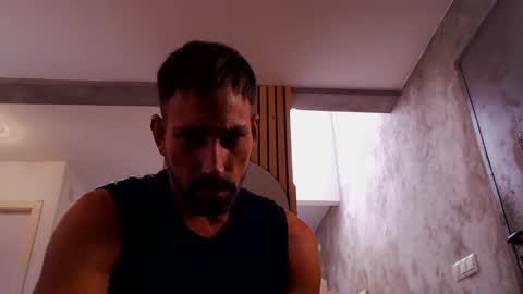 Snapshot of tinoclandestino chatting on January 12, 1:58 pm tinoclandestino online show from January 12, 1:58 pm